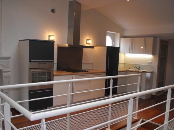 Appartement  3 pièce(s)  2 chambre(s)  100 m²