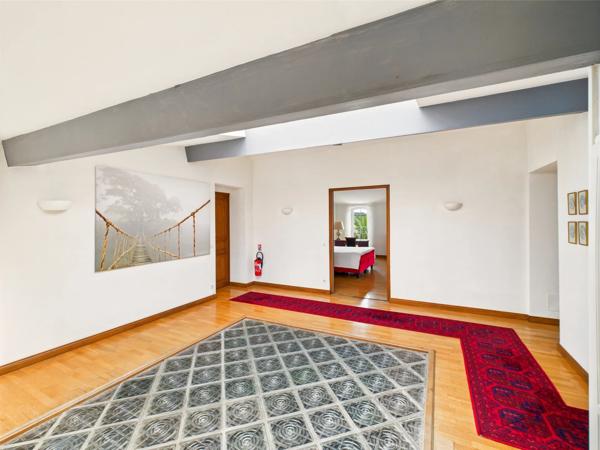 Homps - Une impressionnante propriété de style maison de maître au cœur d'un village prisé