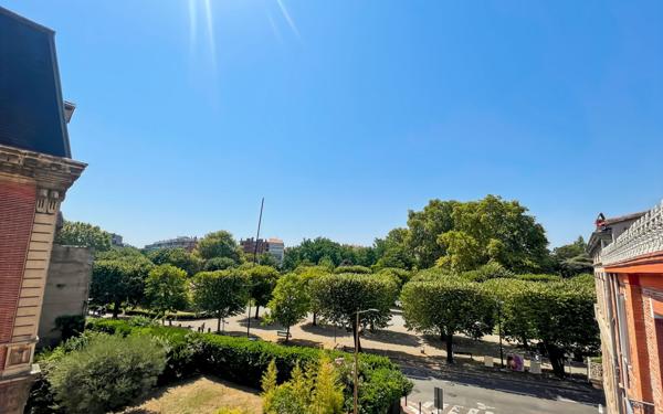 Appartement à vendre    4 pièces • 111 m2 Toulouse