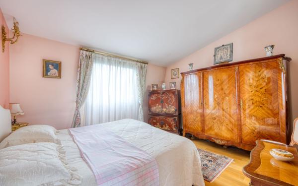 Appartement à vendre    5 pièces • 123,64 m2 Créteil