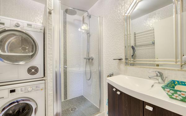 Appartement à vendre    5 pièces • 123,64 m2 Créteil