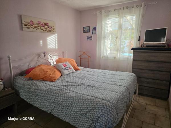 Les Pennes Mirabeau VILLA T4 sur 498 m² de terrain