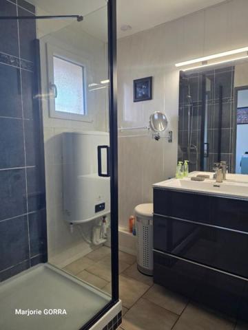 Les Pennes Mirabeau VILLA T4 sur 498 m² de terrain