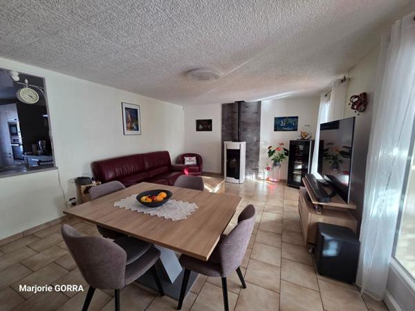 Les Pennes Mirabeau VILLA T4 sur 498 m² de terrain