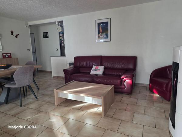 Les Pennes Mirabeau VILLA T4 sur 498 m² de terrain