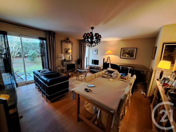 Appartement T4 à vendre  4 pièces - 83,10 m 2   VANNES  - 56