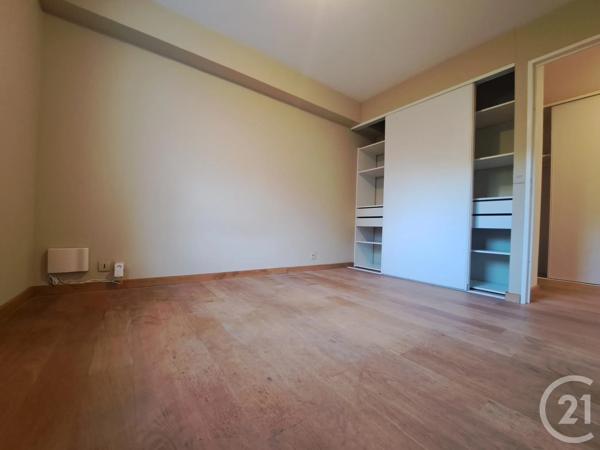 Appartement T4 à vendre  4 pièces - 83,10 m 2   VANNES  - 56