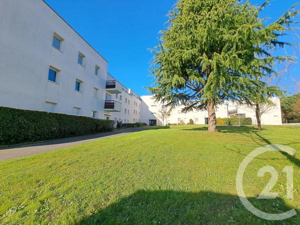 Appartement T4 à vendre  4 pièces - 83,10 m 2   VANNES  - 56