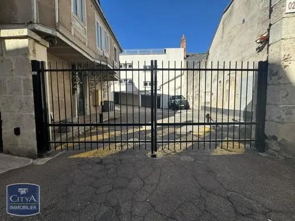 Parking à louer Orléans (45000)
