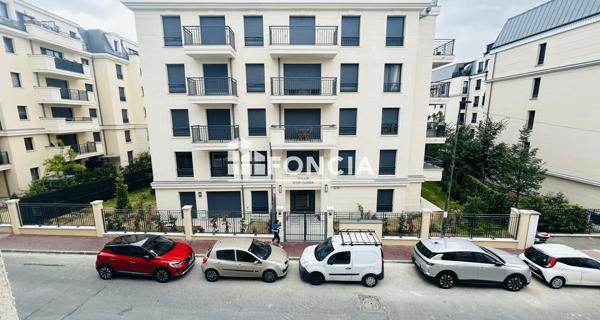 Location Studio 42.6 m² - Clamart 92140