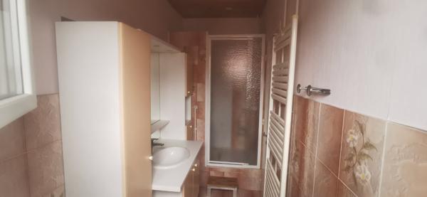 Ensemble immobilier 7 pièces 130 m² hab.