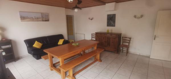 Ensemble immobilier 7 pièces 130 m² hab.