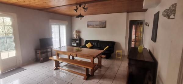 Ensemble immobilier 7 pièces 130 m² hab.