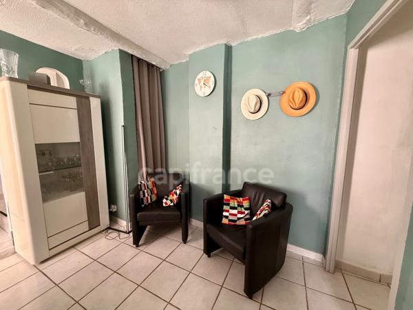 Maison de ville de 81 m² avec jardin privatif de 50 m2 et cave voûtée à vendre PERTUIS (84)