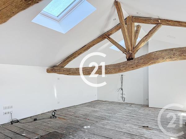 Maison à vendre  4 pièces - 196 m2 LOUZAC ST ANDRE - 16