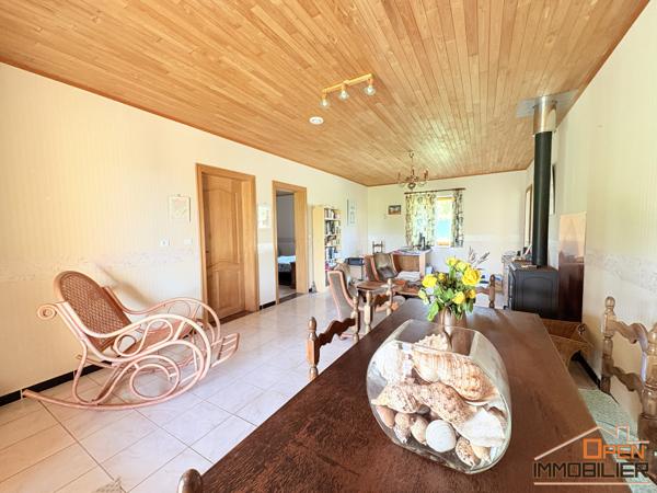 Maison Périgourdine 320m² – Terrain 6 hectares