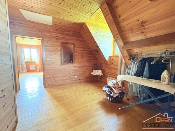 Maison Périgourdine 320m² – Terrain 6 hectares