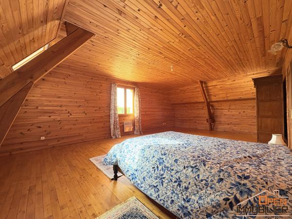 Maison Périgourdine 320m² – Terrain 6 hectares