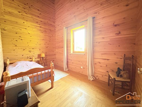 Maison Périgourdine 320m² – Terrain 6 hectares