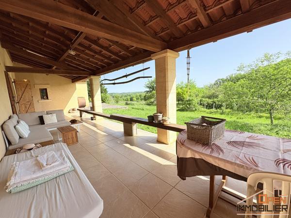 Maison Périgourdine 320m² – Terrain 6 hectares