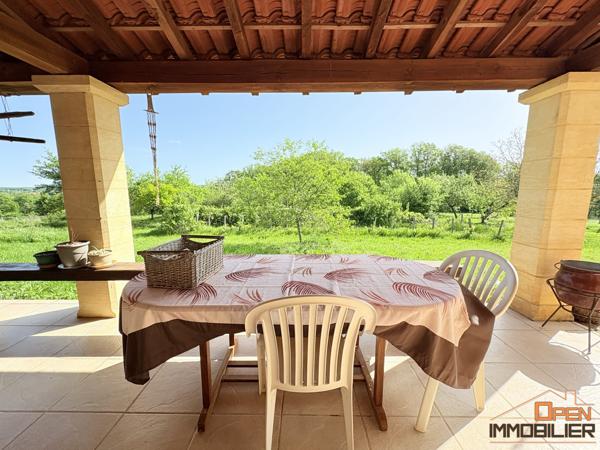 Maison Périgourdine 320m² – Terrain 6 hectares