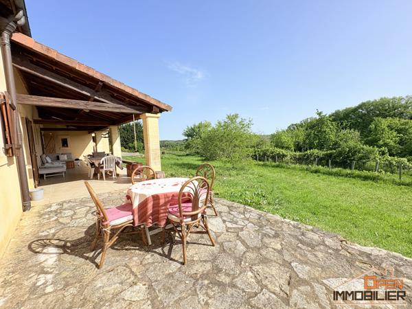 Maison Périgourdine 320m² – Terrain 6 hectares