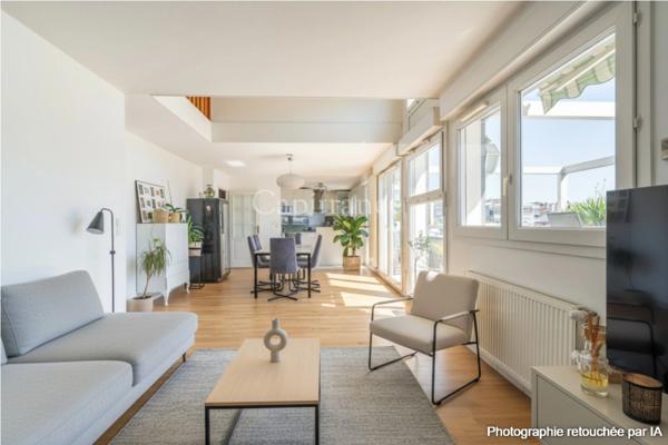 Rare T5 en attique avec vue dégagée, garage possible, hypercentre ANNECY (74)