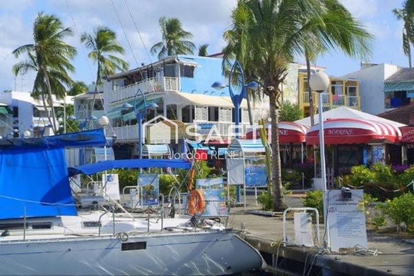 LOT D'APPARTEMENTS D'EXCEPTION AU COEUR DE LA MARINA