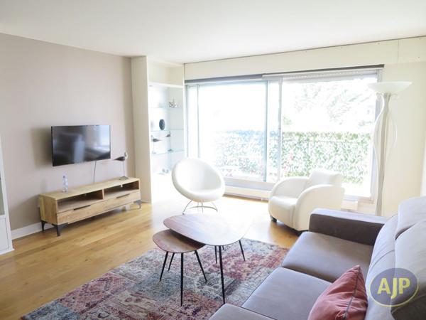 Location appartement Paris 7eme : 3 295 € - AJP Immobilier Paris 15 - Agence Pernet