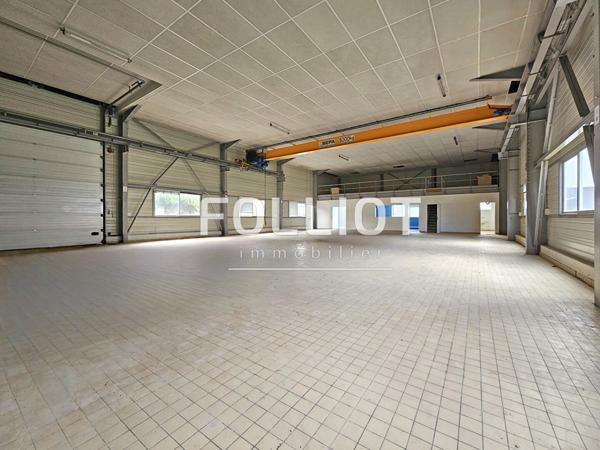 À VENDRE, LOCAL D'ACTIVITE à DOUVRES-LA-DÉLIVRANDE