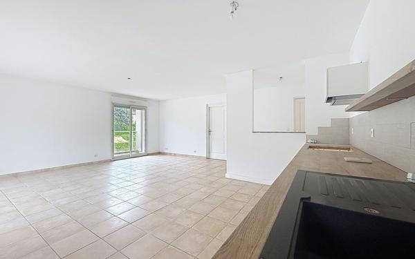 Appartement à vendre    1 pièce • 63,32 m2 Ajaccio