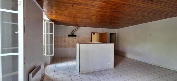 Immeuble à vendre à Vic-Fezensac dans le Gers (32190), ref : 32002-250