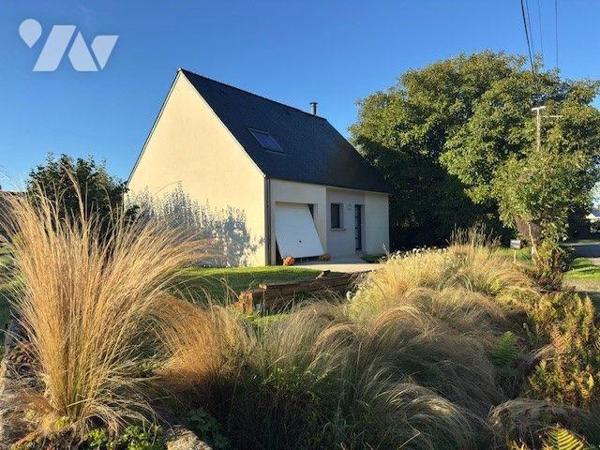 A vendre Maison MOELAN SUR MER (29)
Située au calme de la campagne, à proximité du littoral, M...