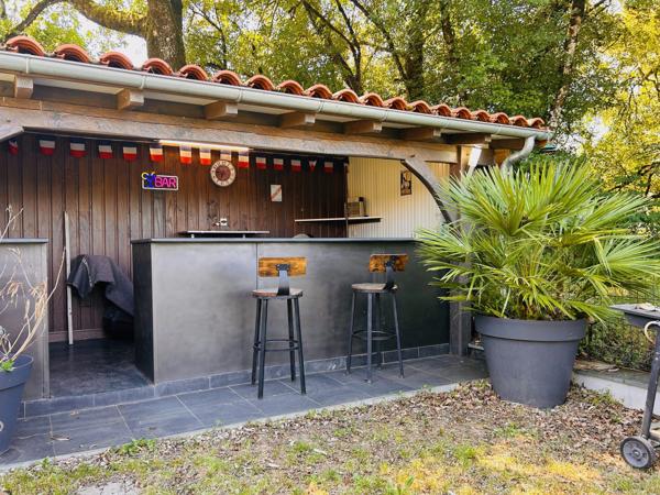 Maison écologique de 3 chambres avec piscine et espace invités entre Cahors et Gourdon