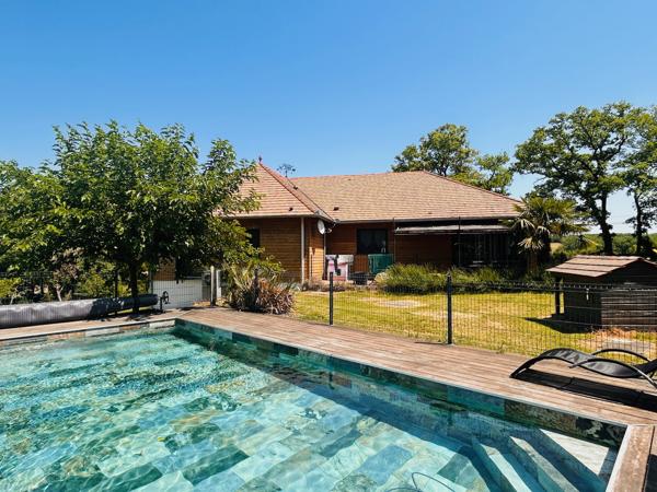 Maison écologique de 3 chambres avec piscine et espace invités entre Cahors et Gourdon