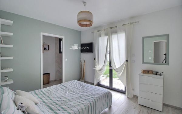 Maison à vendre    5 pièces •  Morlaàs