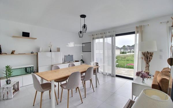 Maison à vendre    5 pièces •  Morlaàs