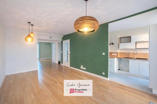 PERRET 5 PIECES RÉNOVÉ 100m² - VUE HÔTEL DE VILLE - DOUBLE BALCON - STATIONNEMENT