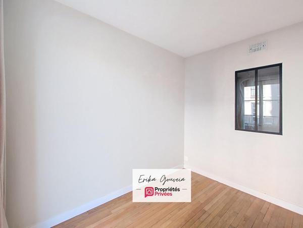 PERRET 5 PIECES RÉNOVÉ 100m² - VUE HÔTEL DE VILLE - DOUBLE BALCON - STATIONNEMENT