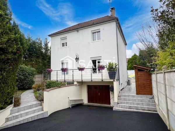 MAISON 175 M2 - 6 PIECES - AVEC PISCINE CHAUFFEE