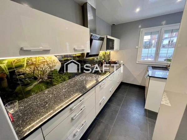 MAISON 175 M2 - 6 PIECES - AVEC PISCINE CHAUFFEE