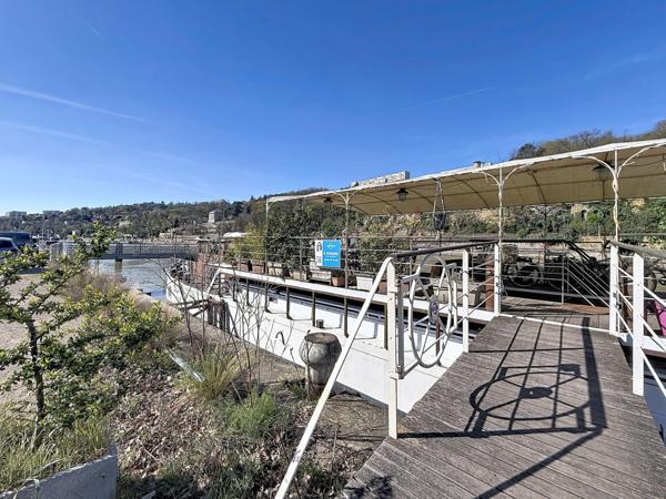 Péniche habitation + studio / 170 m² avec vue exceptionnelle