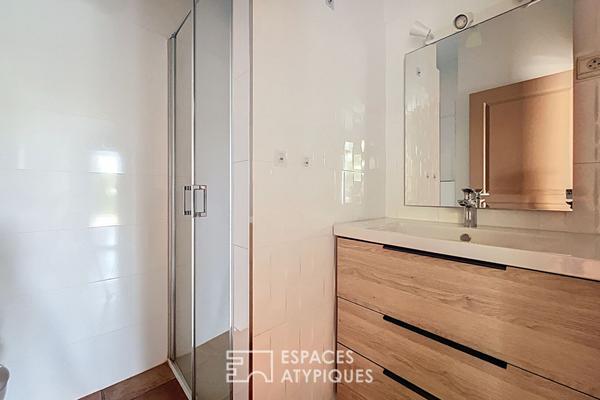 Propriété familiale avec piscine, pool house et bureaux indépendants