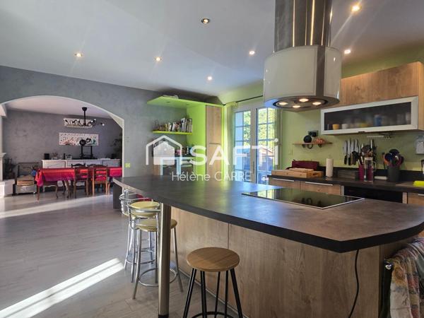 Maison d'env 183m² 5 chambres + 1 bureau