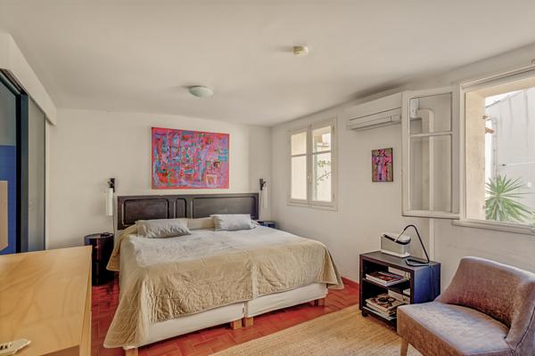 Hyères (83400) Maison de caractère avec vue mer dans quartier vieille ville de Hyères