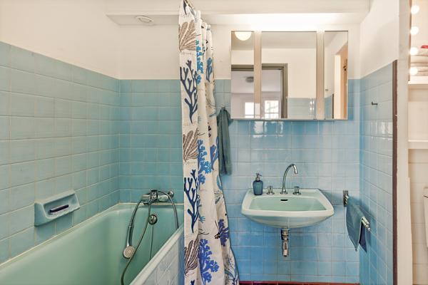 Hyères (83400) Maison de caractère avec vue mer dans quartier vieille ville de Hyères