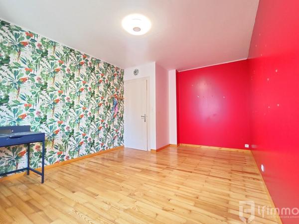 Maison avec combles aménageables et jardin à Riedisheim(68400)