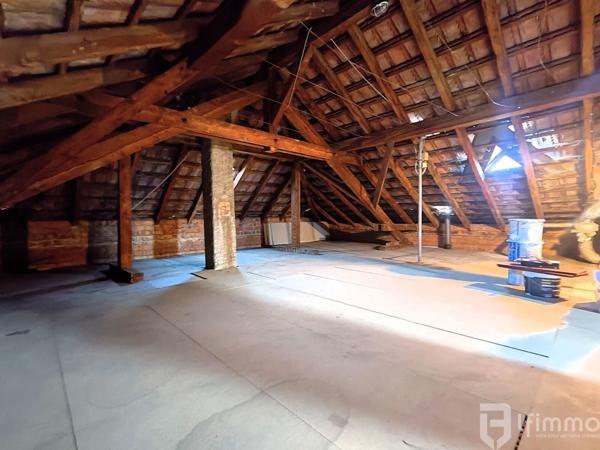 Maison avec combles aménageables et jardin à Riedisheim(68400)