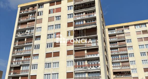 À vendre Appartement 4 pièces 104 m² - Pontoise 95300