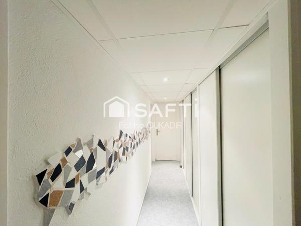 Villa californienne 5 pièces de 173 m² au sol avec piscine et jardin de 1 022 m² à Rombas